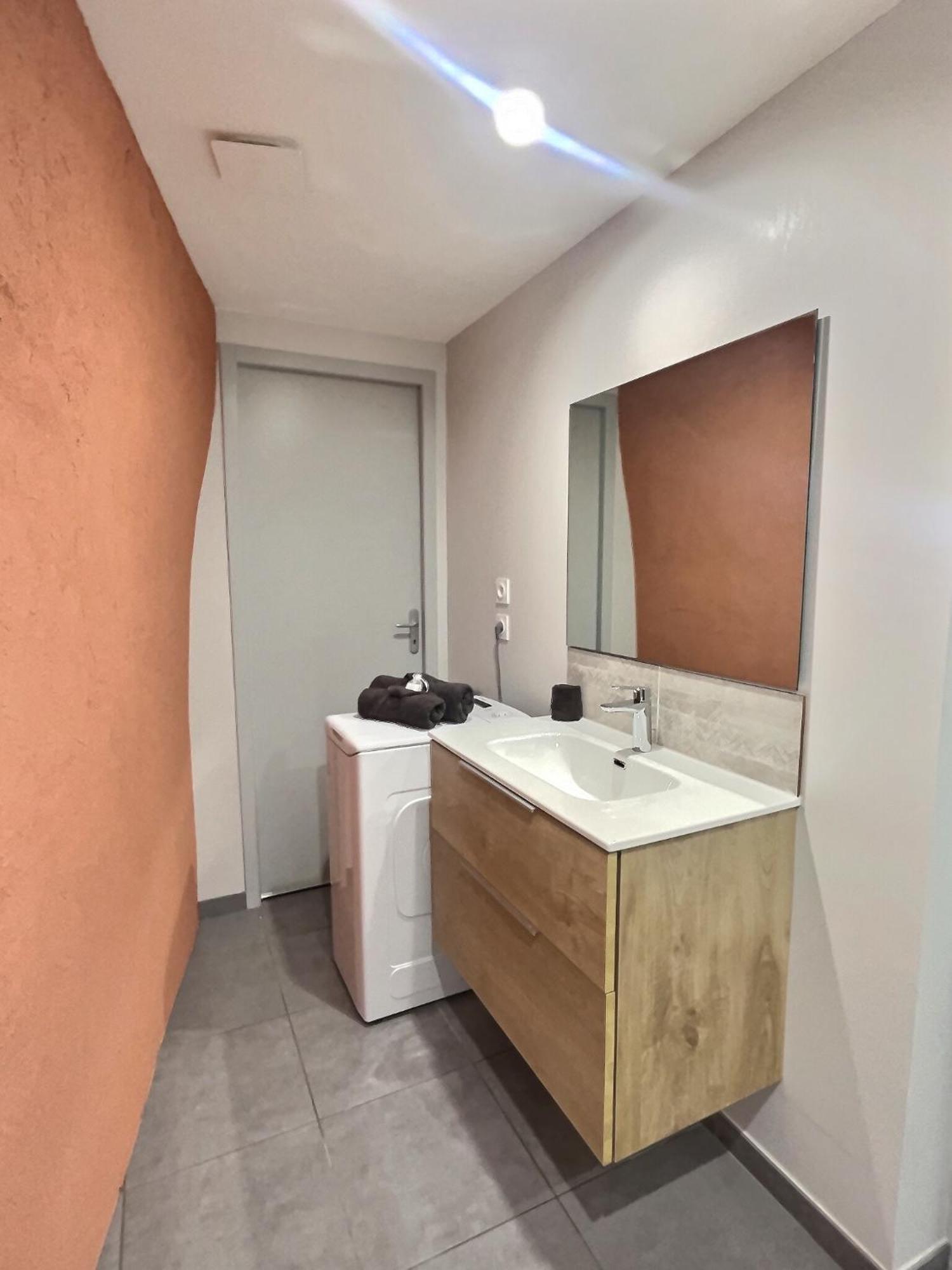 "Secret Garden" De Miss.K Conciergerie Apartment Tournus Exterior foto